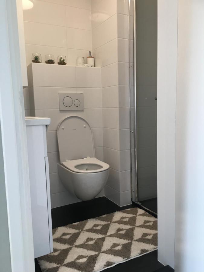 Vakantiehuisje MaartjeWarmenhuizen エクステリア 写真